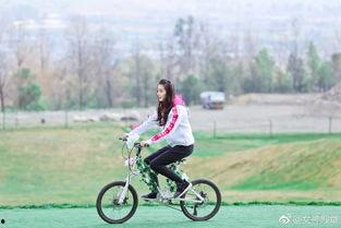 迪丽热巴跑男花絮毛裤,萌态可掬引网友热议