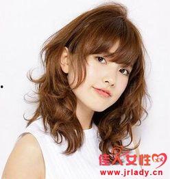 方脸发型图片,打造立体轮廓的时尚秘诀